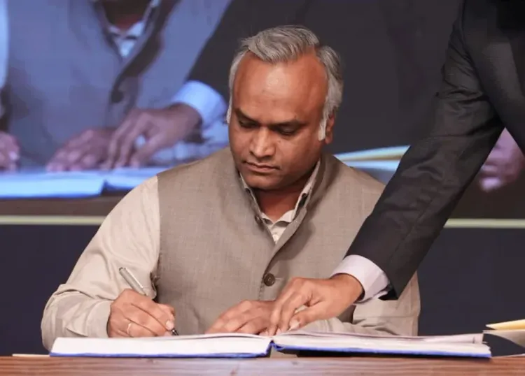 Karnataka BJP chief hits back at Priyank Kharge over RSS remarks