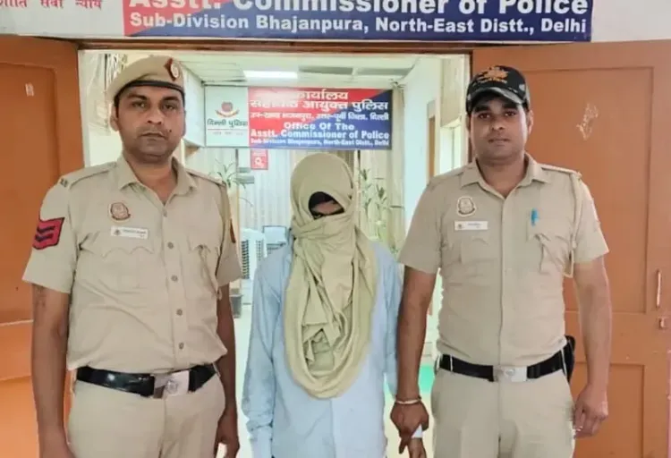 Delhi Police arrest 2 bootleggers, seize 121 quarters of illicit liquor