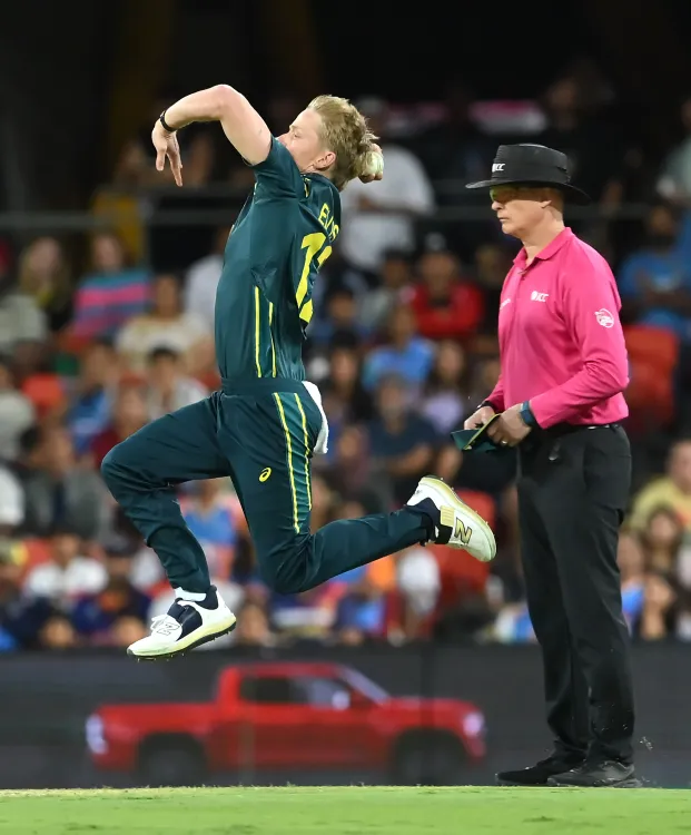 How Did Nathan Ellis Shine in the BBL Match vs Renegades?