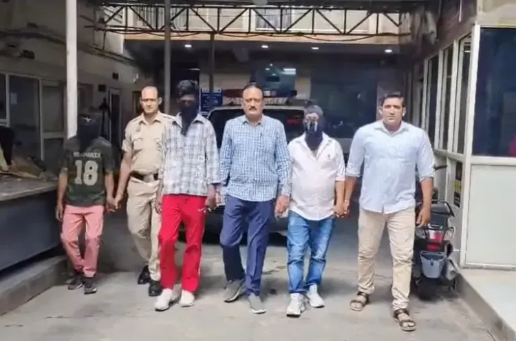 Delhi police bust gold earring snatching gang in 24 hours, 3 arrested