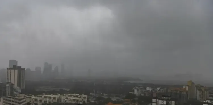 What Are the Implications of Typhoon Tapah's Level-IV Warning in China's Hainan?
