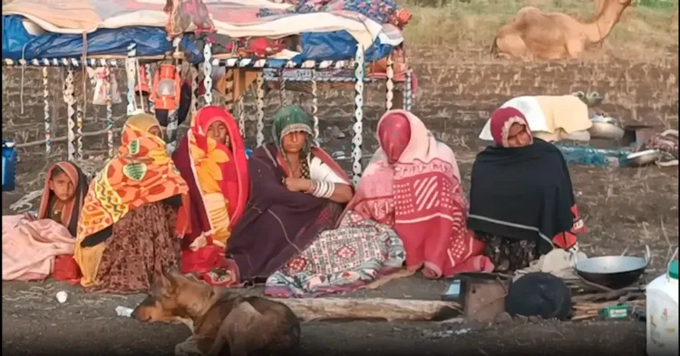 उज्जैन: 12 घंटे से बोरवेल में फंसा बच्चा, एनडीआरएफ और प्रशासन की टीमें बचाव में जुटी