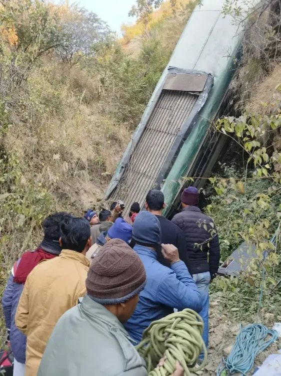 What Are the Details of the U'khand Bus Accident That Distressed CM Dhami?