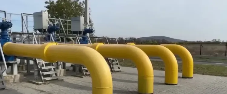 Ukraine Suspends Russian Gas Transit, Triggering Supply and Price Alarm