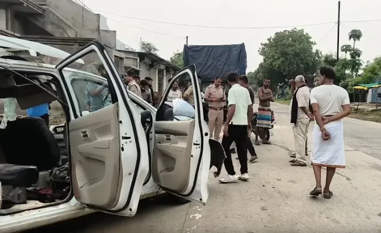 उमरिया में NH-43 पर भीषण हादसा: ट्रक से टकराई कार, 3 साल के बच्चे समेत 4 की मौत