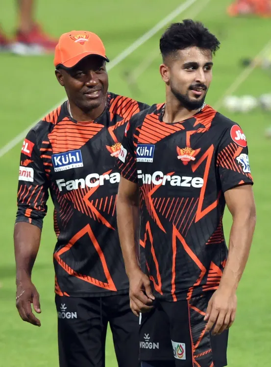Why was Umran Malik excluded from Jammu and Kashmir's Ranji Trophy squad?