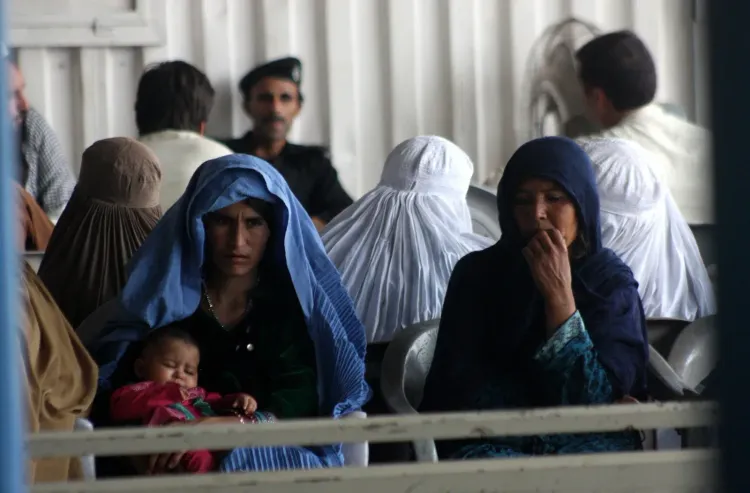 UN rights chief warns against forced return of Afghan refugees amid mass deportations
