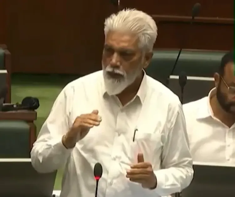 Are Unauthorised Schools Still Operating in Maharashtra?