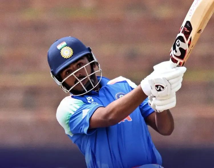 क्या भारत ने न्यूजीलैंड को 7 विकेट से हराकर जीत की हैट्रिक लगाई?