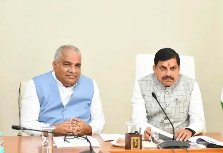 Union Minister Bhupender Yadav Leads IIFM-Bhopal Meeting on Cheetah Conservation