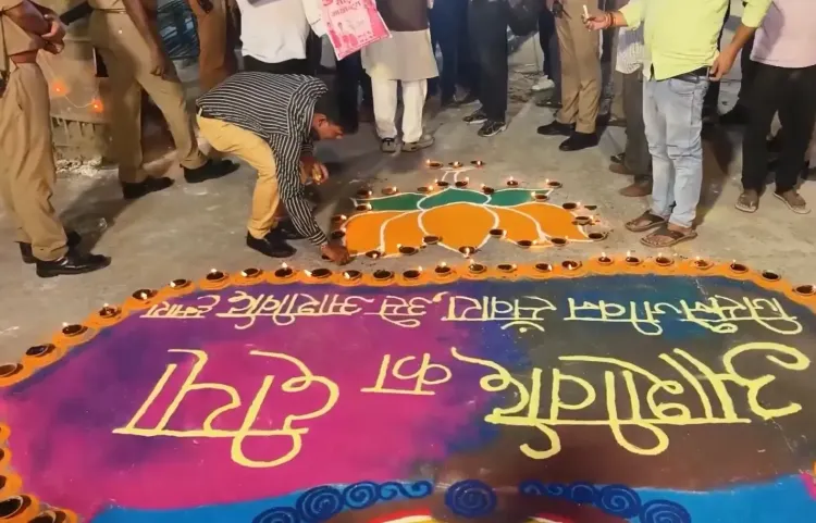मोदी के जन्मदिन पर यूपी में 'आशीर्वाद का दीया': BJP ने 'सेवा संकल्प अभियान' के तहत 25 साल के काम गिनाए