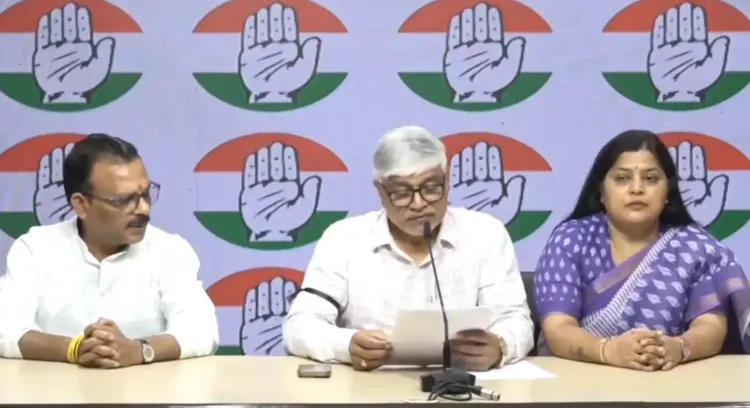 यूपी चुनाव से पहले कांग्रेस को बड़ा बल: 'आप' महिला विंग की यूपी अध्यक्ष नीलम यादव और बीएसपी नेता समेत कई दिग्गज शामिल