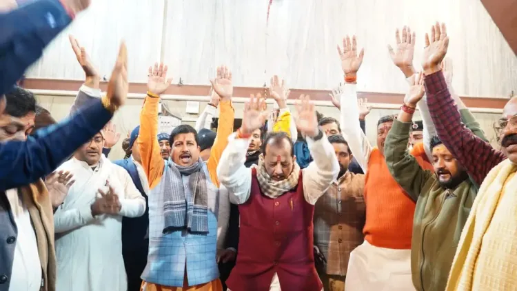 क्या उपमुख्यमंत्री विजय सिन्हा ने भागलपुर में भूमि सुधार जनकल्याण संवाद में अधिकारियों की क्लास लगाई?