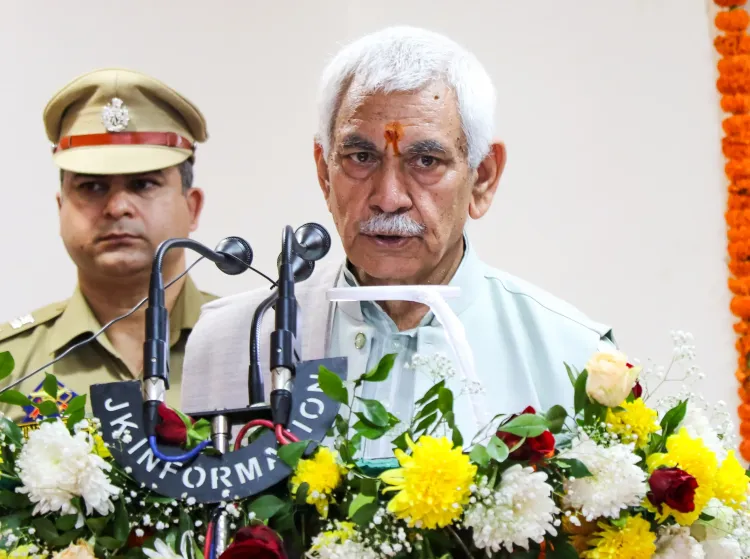 उपराज्यपाल मनोज सिन्हा ने लद्दाख के युवाओं से जम्मू में संवाद किया