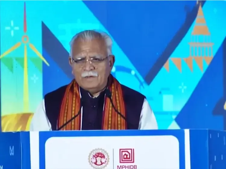 Union Minister Khattar Highlights Urban Mobility for Development in MP