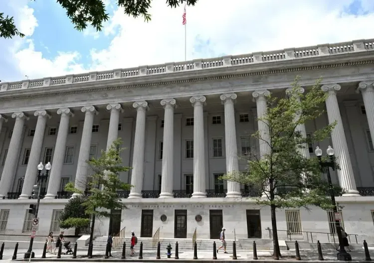 US adds methanol to Venezuela sanctions licences in trade tweak