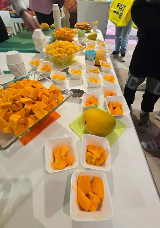 Indian mangoes arrive in Seattle stores after year-long outreach push
