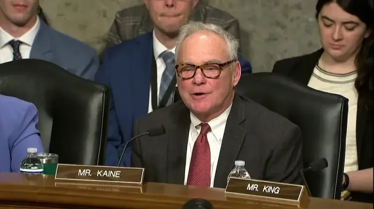 Democratic Senators Intensify Criticism of Trump's Iran Conflict