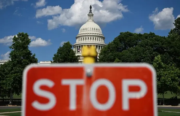 US embassies warn citizens to 'consider departing' 10 Middle East countries