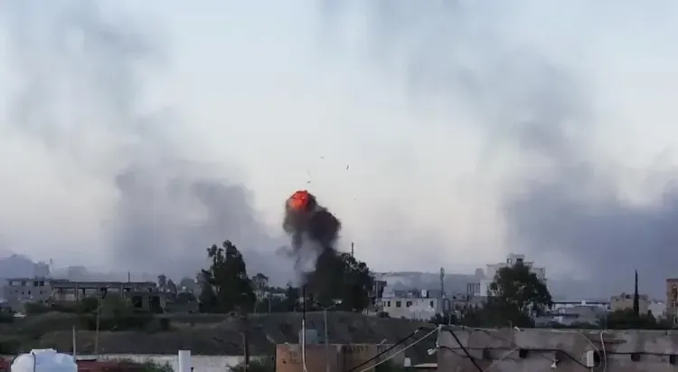 Yemeni Minister: US Strikes Have Reduced Houthi Military Power by 30%
