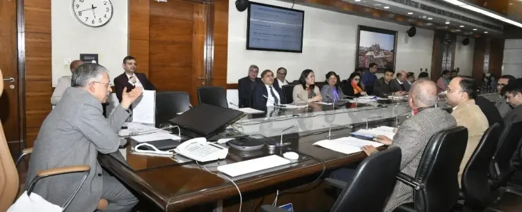 क्या यूपी में जनगणना 2027 पूरी तरह डिजिटल होगी, और छह लाख कर्मचारी तैनात होंगे?