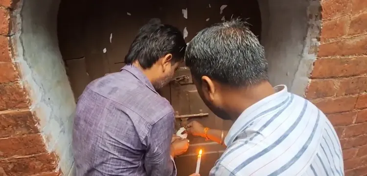 सीतापुर में कांग्रेस कार्यालय पर प्रशासन का कब्जा, इलाहाबाद हाईकोर्ट से नहीं मिली राहत