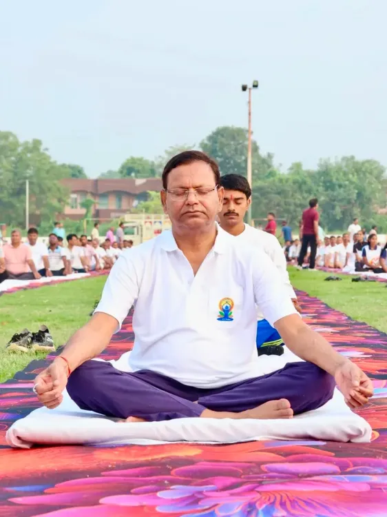 अंतरराष्ट्रीय योग दिवस 2025: UP में मंडल स्तर तक योग शिविर, CM योगी झांसी में शामिल
