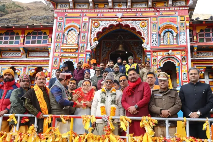 उत्तराखंड के नए राज्यपाल डॉ. ढाल सिंह बिसेन ने बदरीनाथ धाम में किए बद्री विशाल के दर्शन