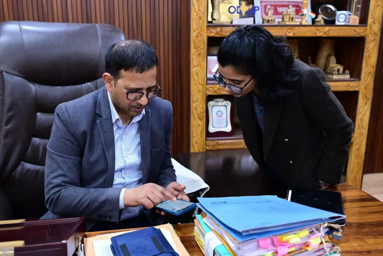 उत्तरकाशी में जनगणना-2027 की शुरुआत, डीएम-एडीएम ने किया स्व-गणना पंजीकरण