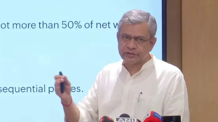 Vaishnaw Unveils Railway Construction Accountability Reforms