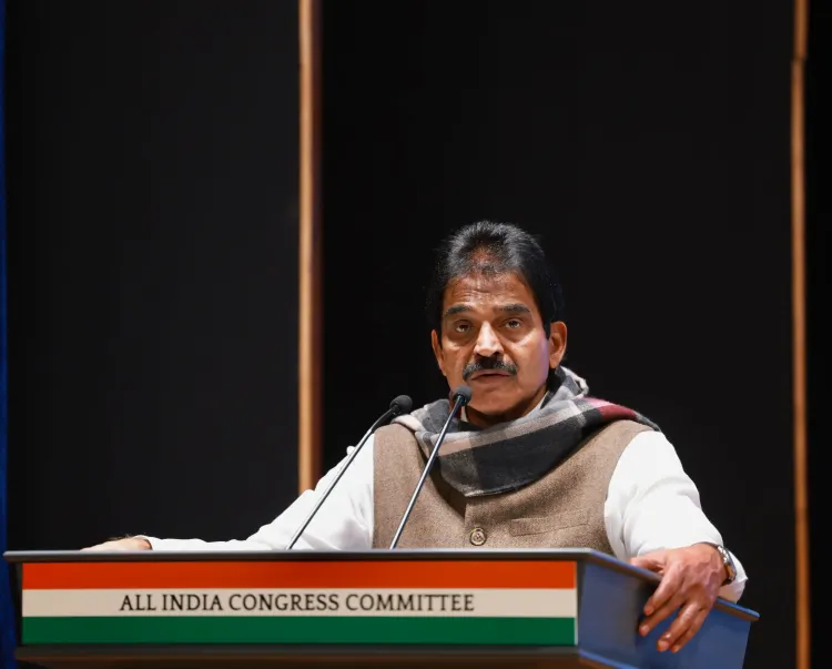 Venugopal and Satheesan Criticize CM Vijayan's Actions in Sabarimala Tantri Arrest