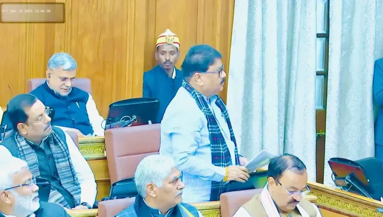 क्या विधान परिषद में चीनी मांझे पर सख्ती और आजमगढ़ में आवासीय योजना की मांग उठाई गई?