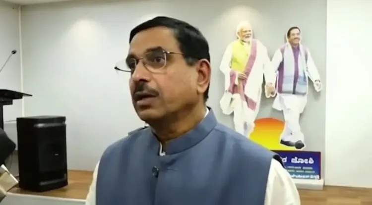 क्या 'विकसित भारत-जी राम जी' बिल से रोजगार और इंफ्रास्ट्रक्चर को मिलेगा बढ़ावा? प्रह्लाद जोशी का बयान