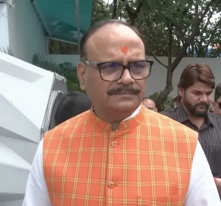 पश्चिम बंगाल चुनाव नतीजों पर ब्रजेश पाठक का वार: हार के बाद चुनाव प्रक्रिया पर सवाल उठाना विपक्ष की पुरानी आदत