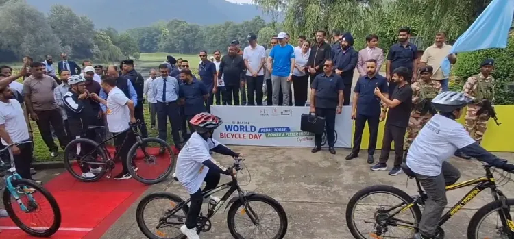 विश्व साइकिल दिवस: CM उमर अब्दुल्ला ने श्रीनगर में साइक्लोथॉन को दिखाई हरी झंडी, ‘ड्रग्स को ना’ का संदेश