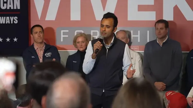 Vivek Ramaswamy Calls Americans to Defend Family, State, Country