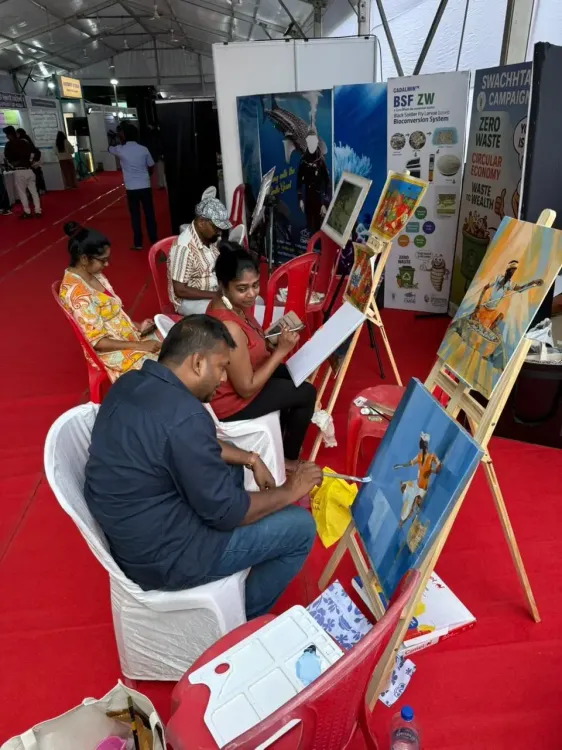 What Stories Do Brushes Tell About the Sea and Fisher Communities?