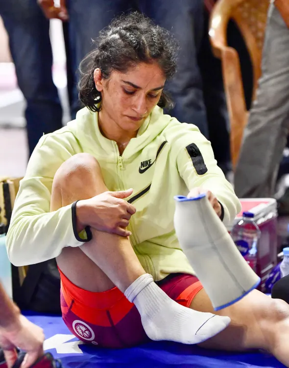 Vinesh Phogat misses 2026 Asian Games after 4-6 loss; husband alleges WFI bias