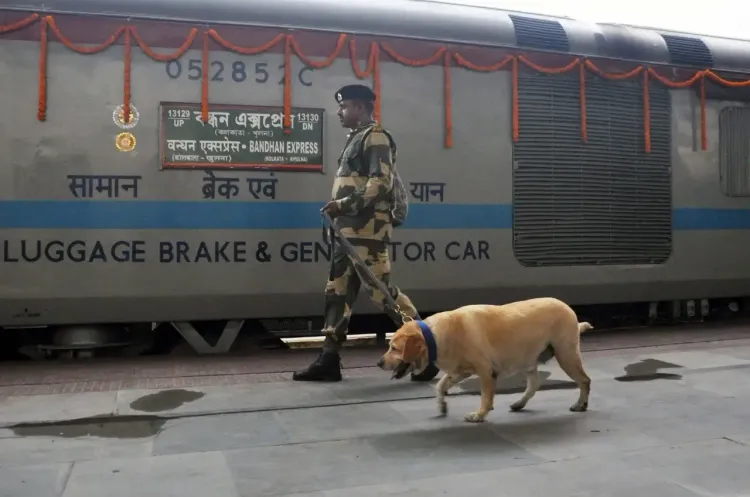 क्या पश्चिम बंगाल के मालदा रेलवे मंडल में सुरक्षा के व्यापक इंतजाम किए गए हैं?
