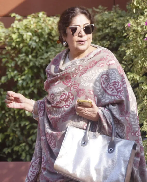 How Sunil Dutt and Nargis Dutt Brought Kirron Kher to Bollywood