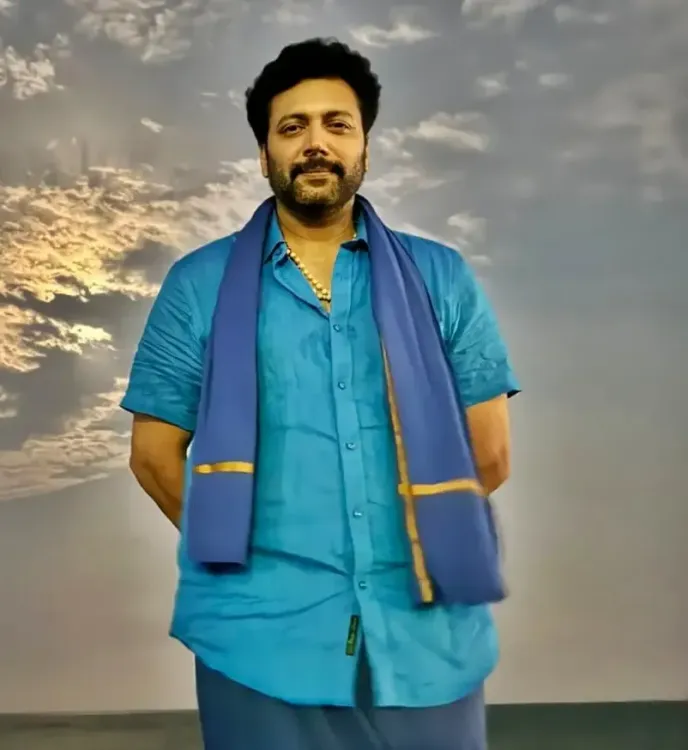 The Real Karathey Babu Meets Director Ganesh K Babu!