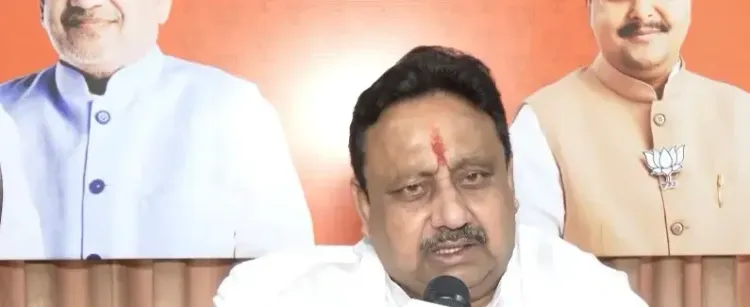 BJP MP Khandelwal questions Rahul Gandhi's foreign trips during key events
