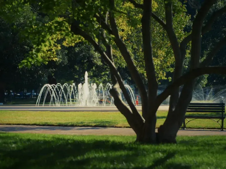 White House Marks Lafayette Park Fountains Flowing Again