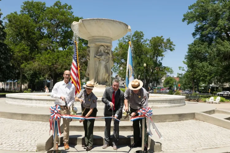 White House Shares Image of D.C.'s Dupont Circle Fountain