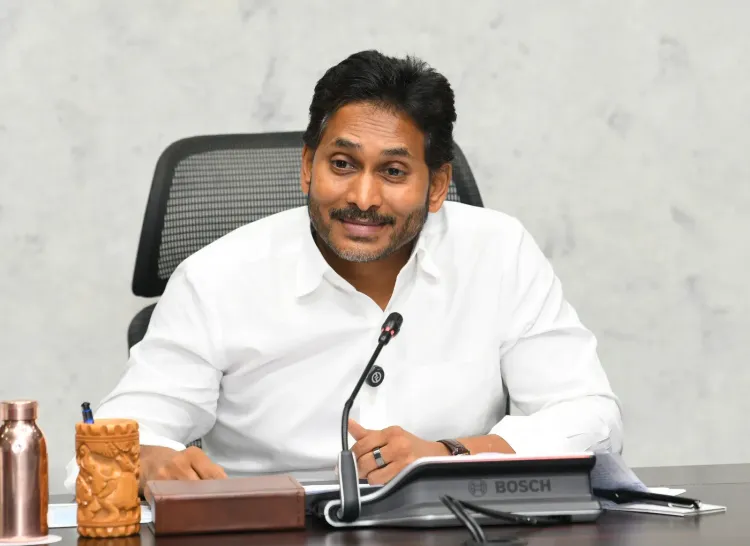 Jagan Mohan Reddy vows to fight Naidu's 'politics of vendetta' in Andhra
