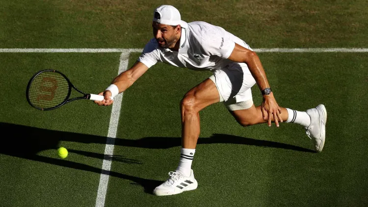 Dimitrov beats Berrettini in five sets, reaches Wimbledon fourth round