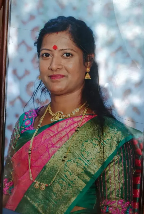 Woman axed to death in Karnataka's Bidar while bathing at home