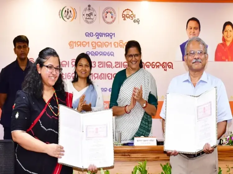 OLM-IIT Bhubaneswar MoU: 150 rural women enterprises to get incubation support in Odisha