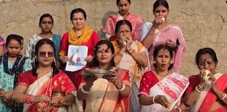 Varanasi women offer prayers for BJP victory as Bengal votes are counted