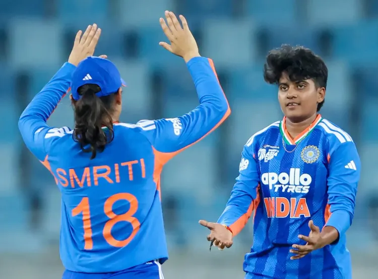 श्री चरणी की ICC टी20 रैंकिंग में 804 रेटिंग — 800 पार करने वाली पहली भारतीय गेंदबाज